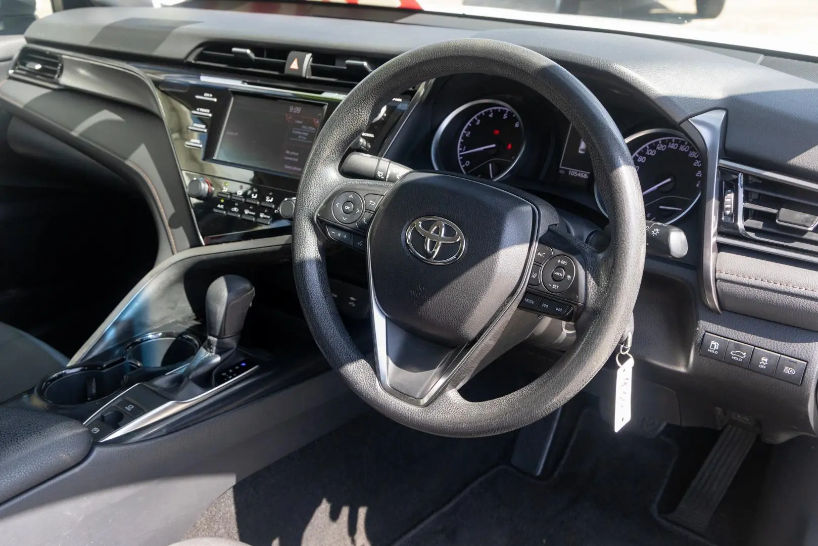2021 Toyota Camry Gallery Image 6