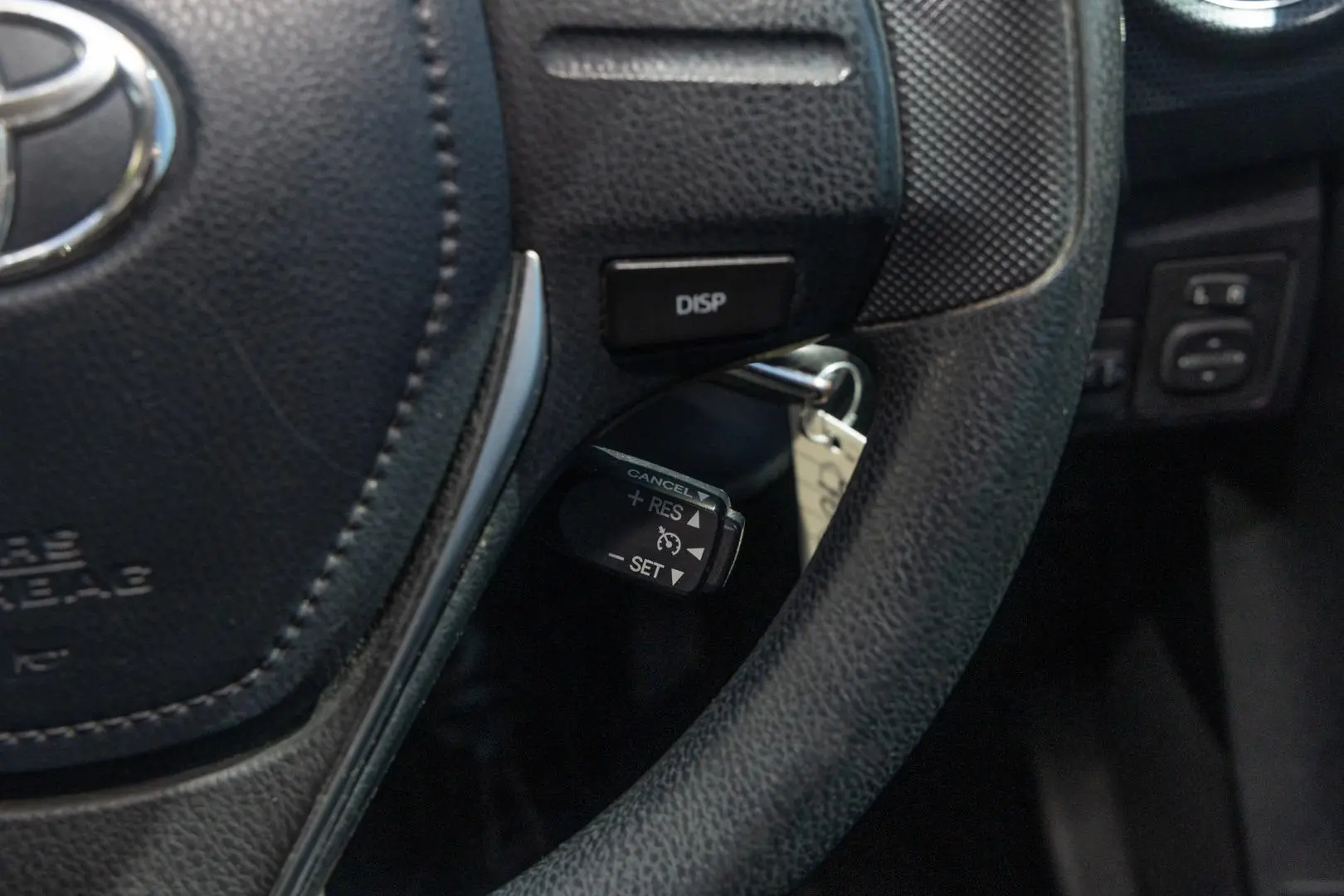 2018 Toyota Corolla Gallery Image 12