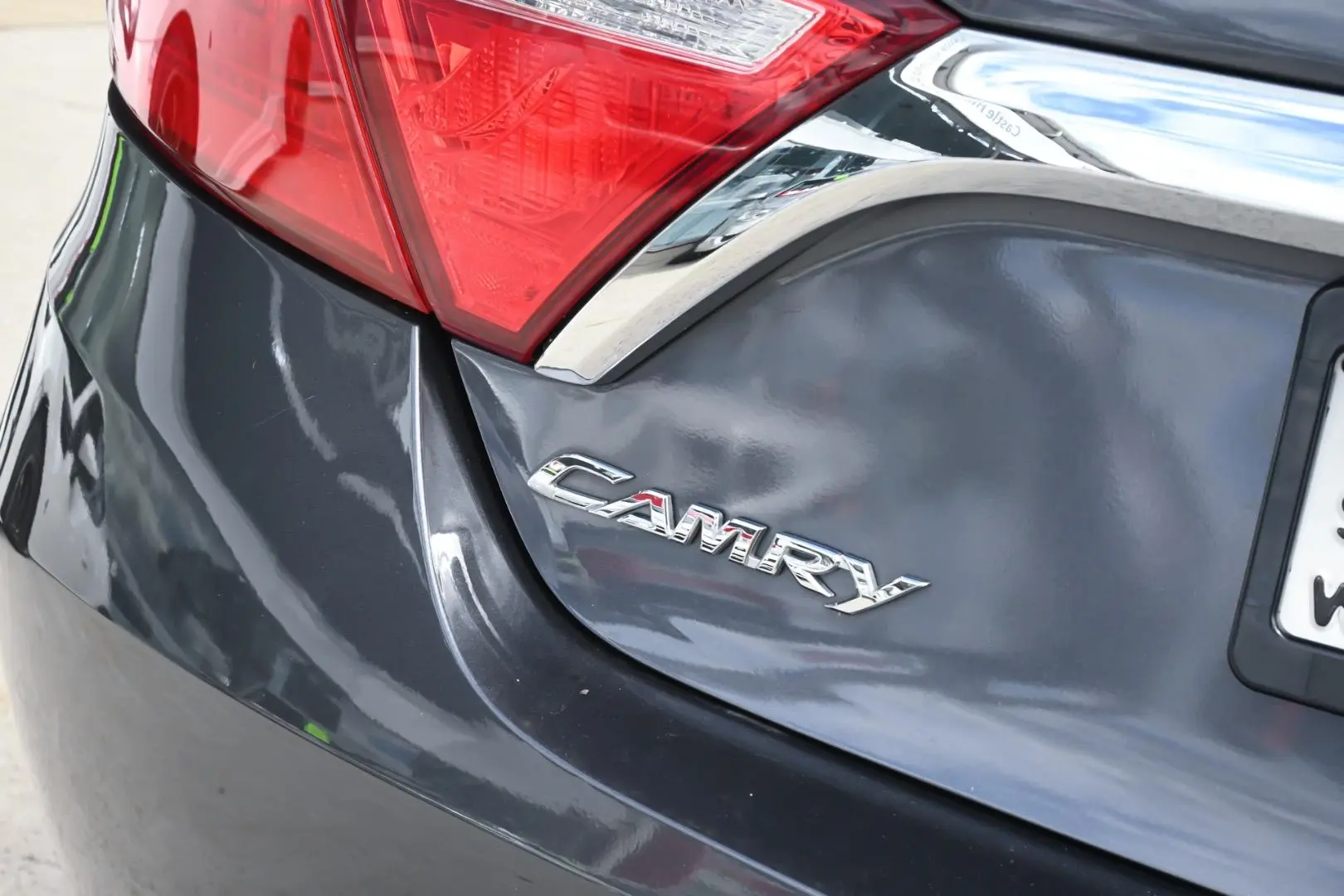 2015 Toyota Camry Gallery Image 23