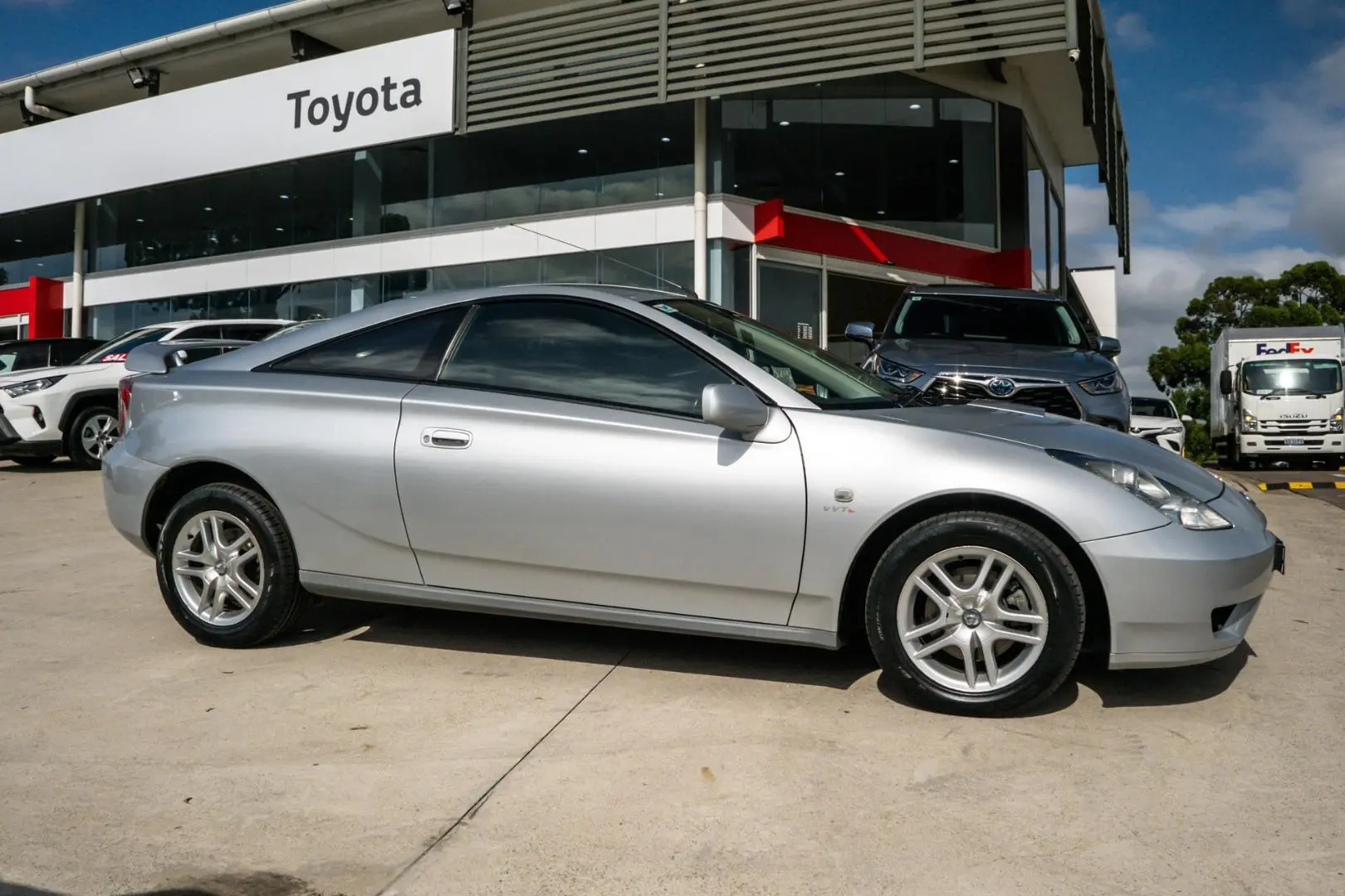 2005 Toyota Celica Gallery Image 3