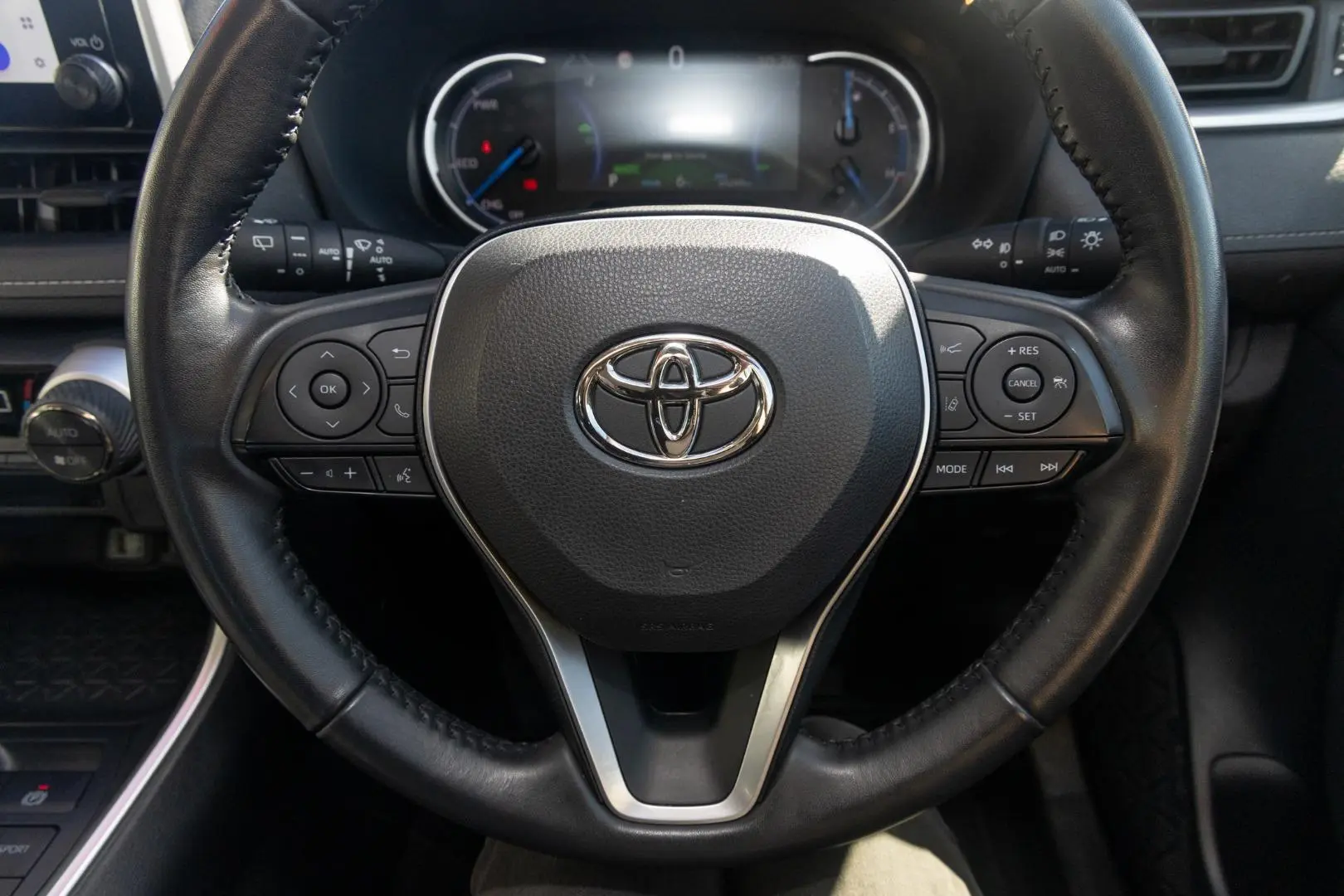 2023 Toyota RAV4 Gallery Image 10