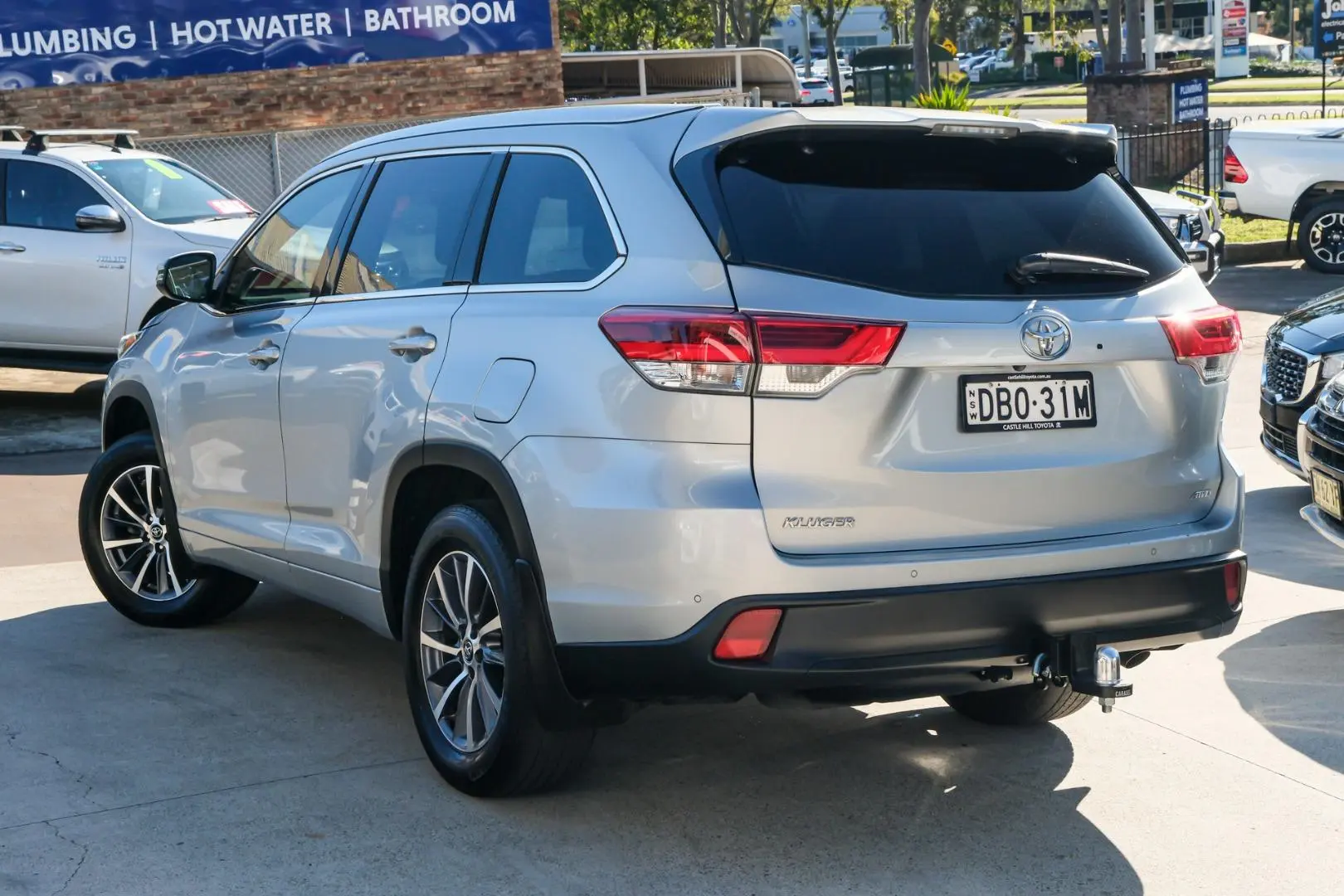 2018 Toyota Kluger Gallery Image 2
