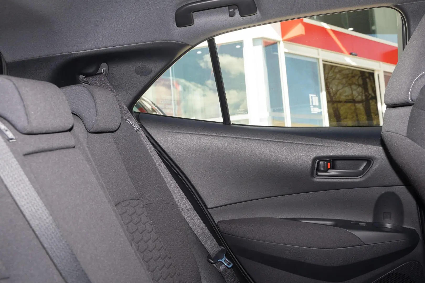2019 Toyota Corolla Gallery Image 9