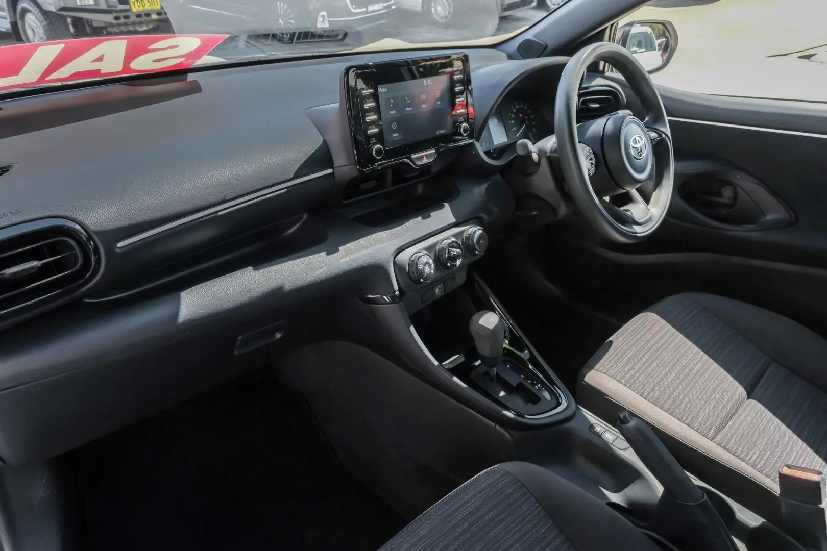 2023 Toyota Yaris Gallery Image 8