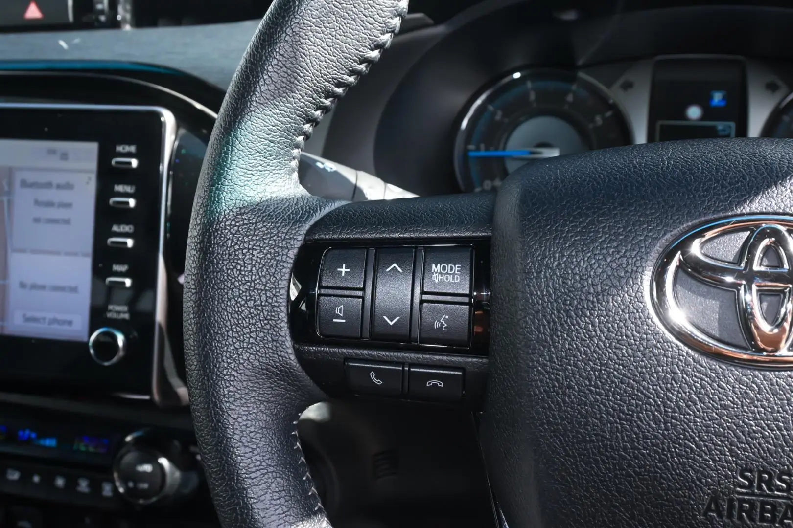2025 Toyota Hilux Gallery Image 12