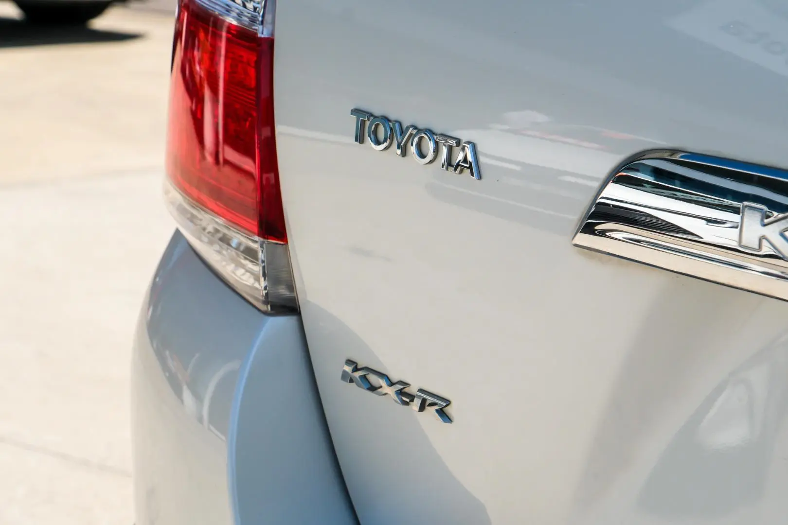 2013 Toyota Kluger Gallery Image 18