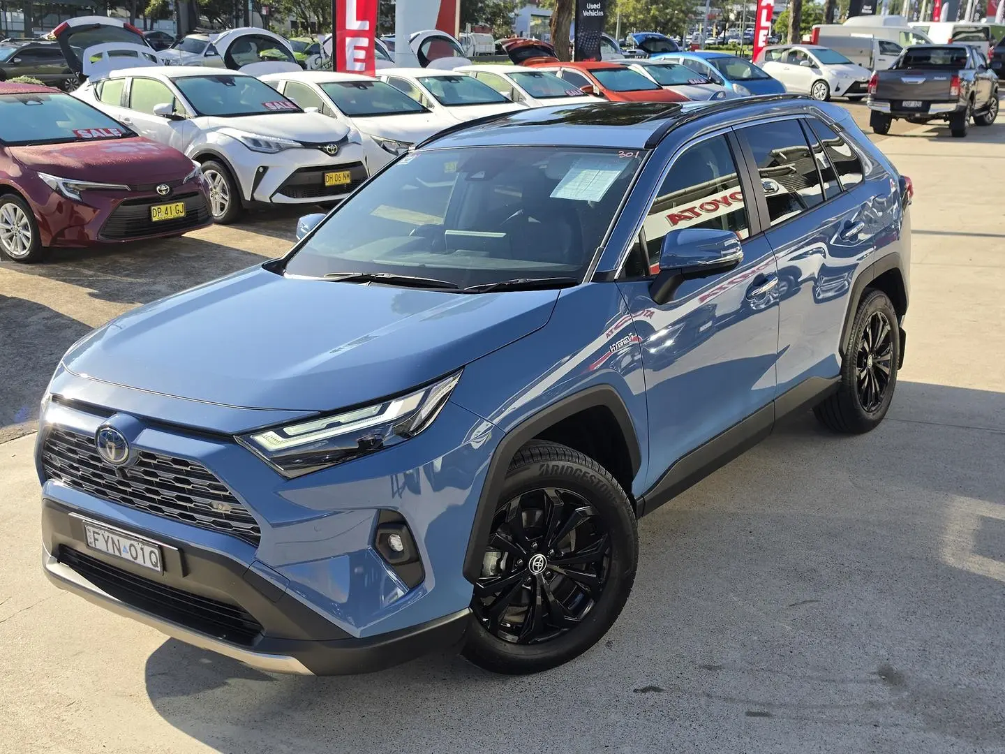 2024 Toyota RAV4 Gallery Image 35