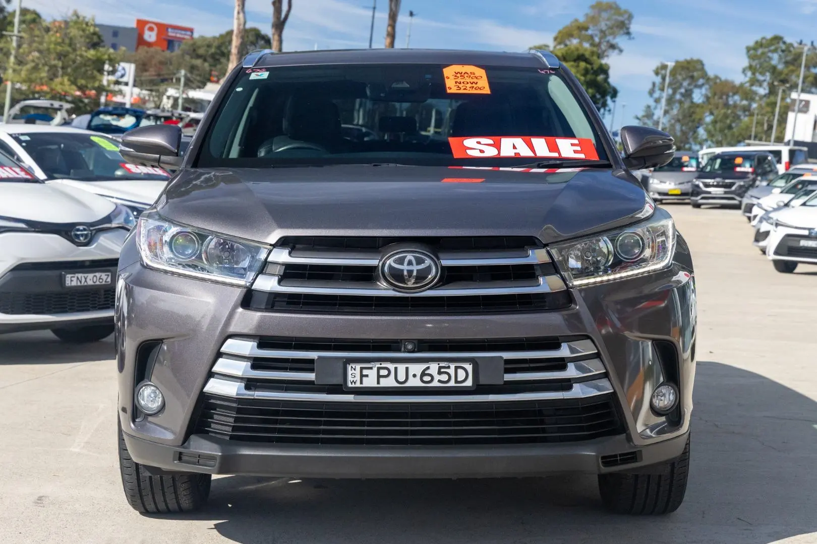 2017 Toyota Kluger Gallery Image 4