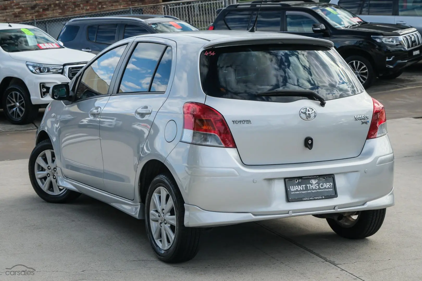 2008 Toyota Yaris Image 2
