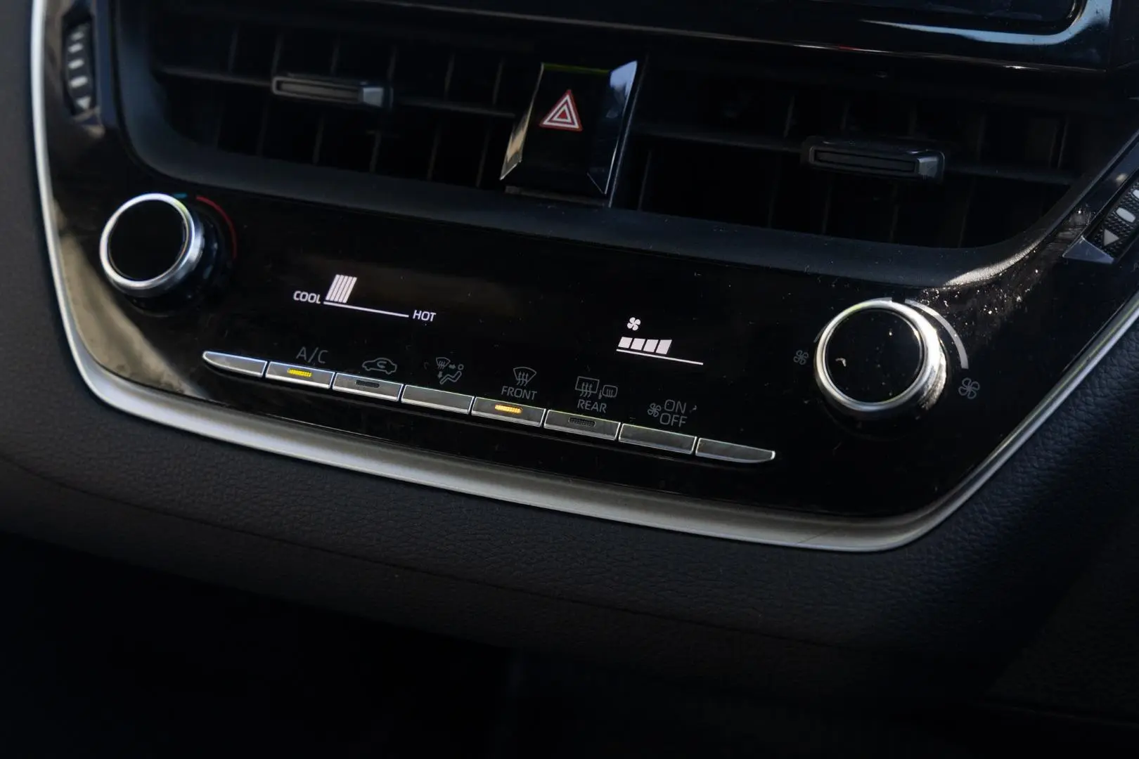 2022 Toyota Corolla Gallery Image 16
