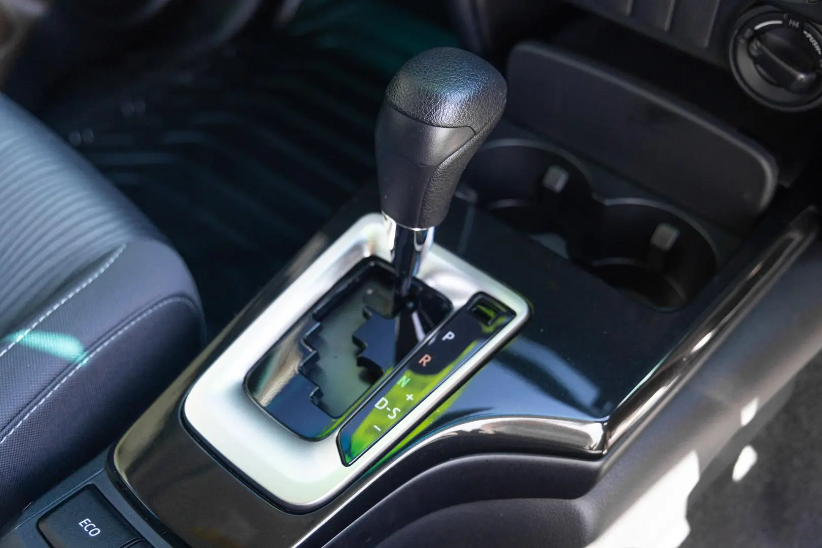 2025 Toyota Fortuner Gallery Image 7