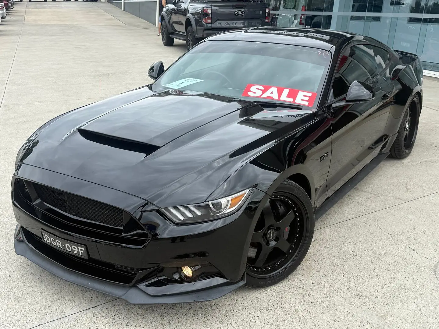 2017 Ford Mustang Gallery Image 30