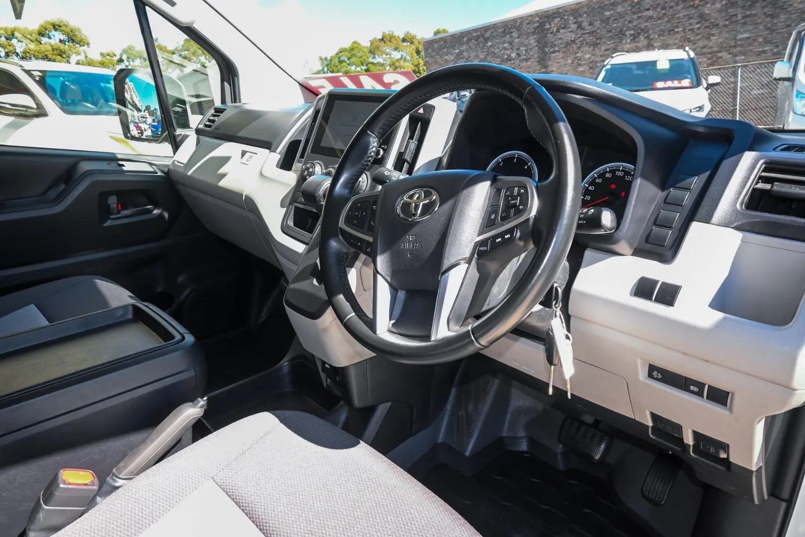 2024 Toyota Hiace Gallery Image 7