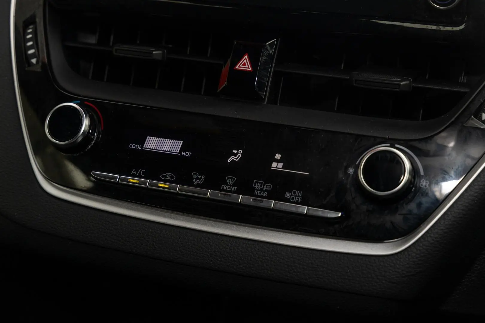 2022 Toyota Corolla Gallery Image 16
