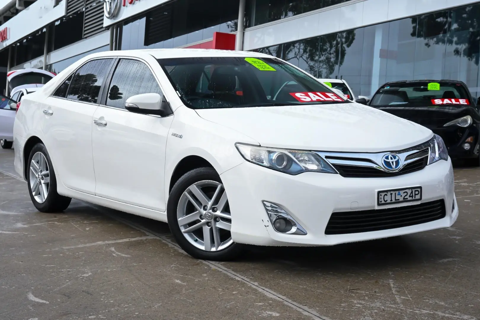 2012 Toyota Camry Gallery Image 1