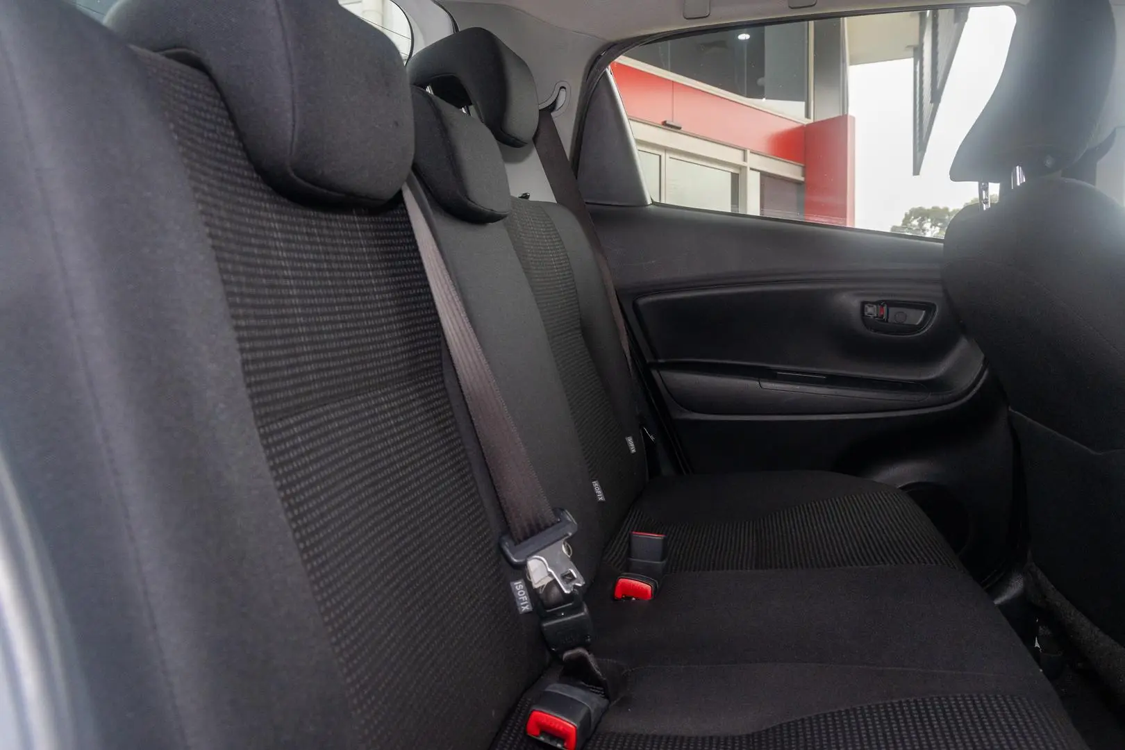 2019 Toyota Yaris Gallery Image 15