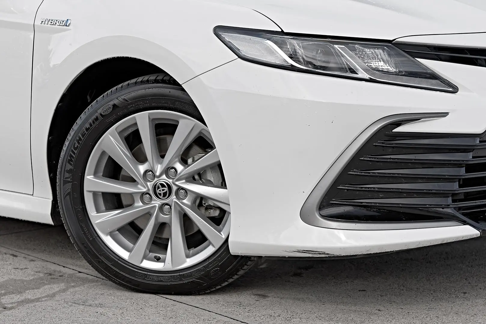 2024 Toyota Camry Gallery Image 6