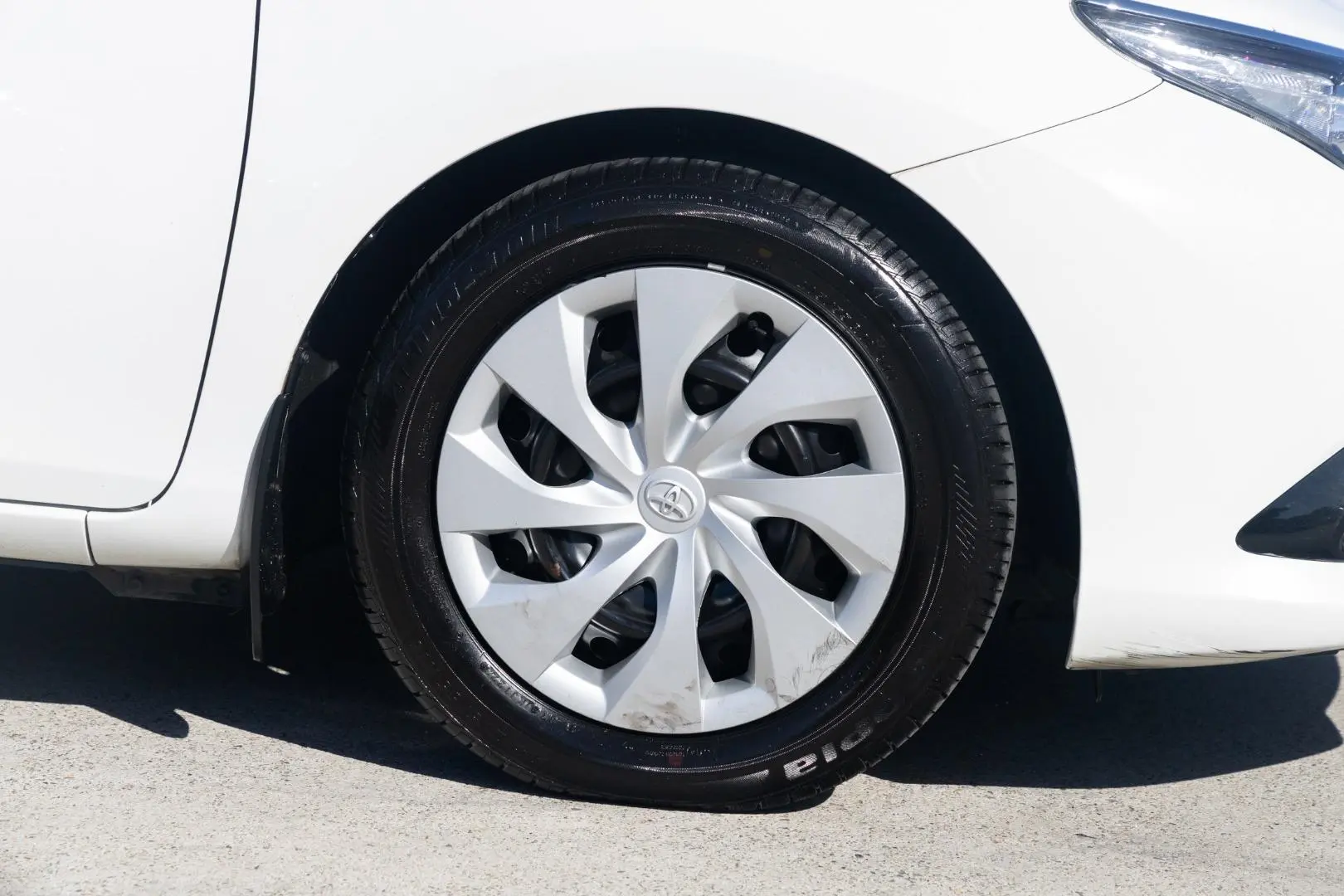 2017 Toyota Corolla Gallery Image 23