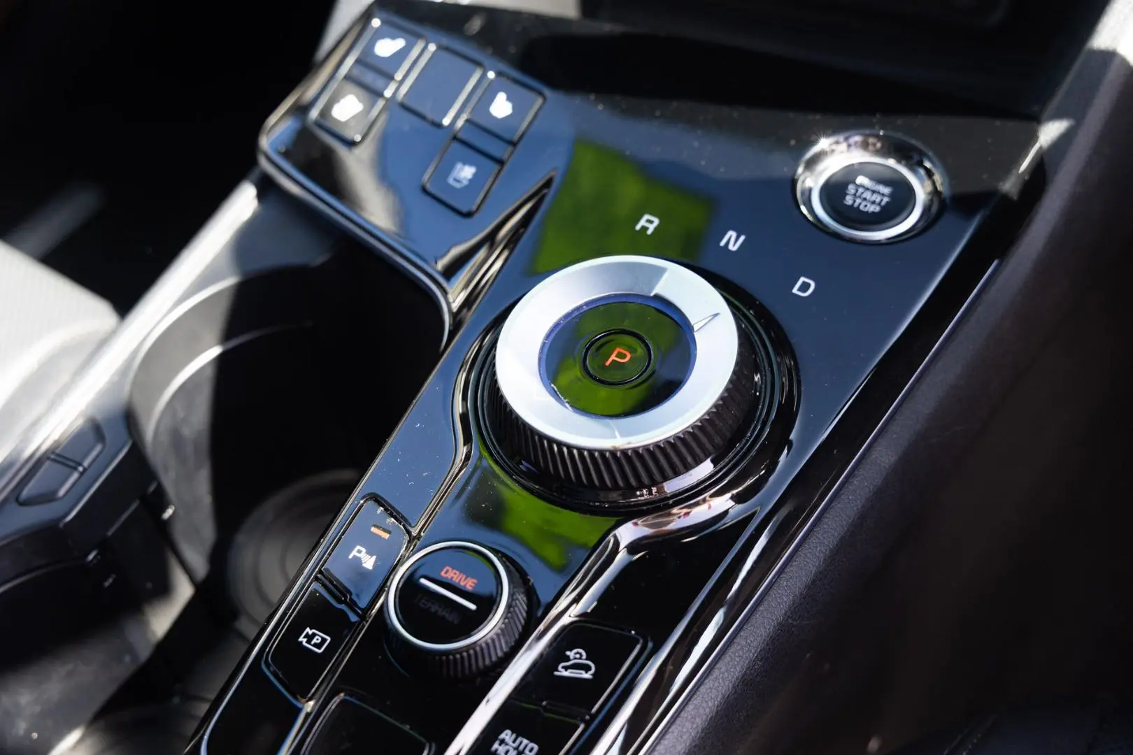 2024 Kia Sportage Gallery Image 10