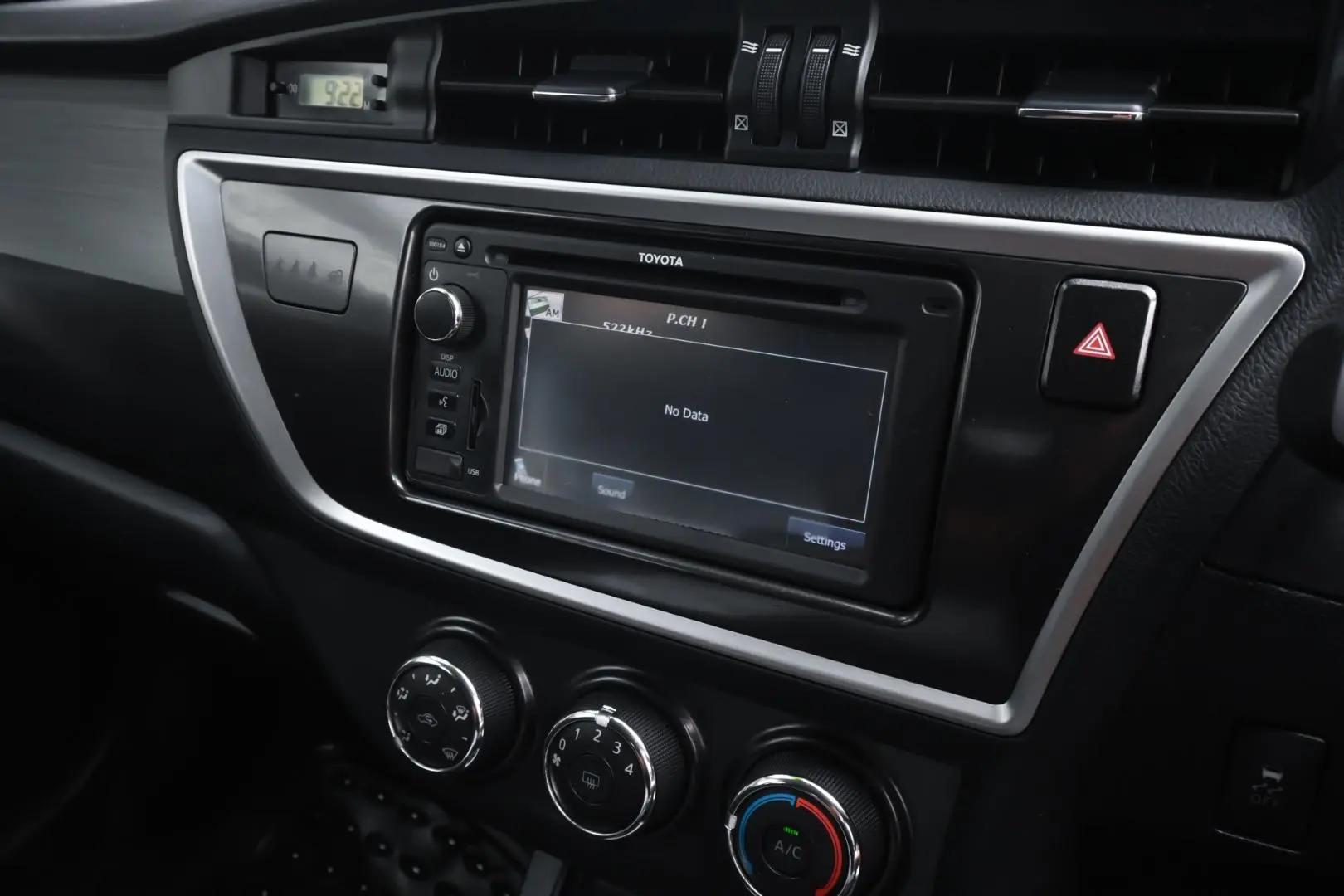 2014 Toyota Corolla Gallery Image 18