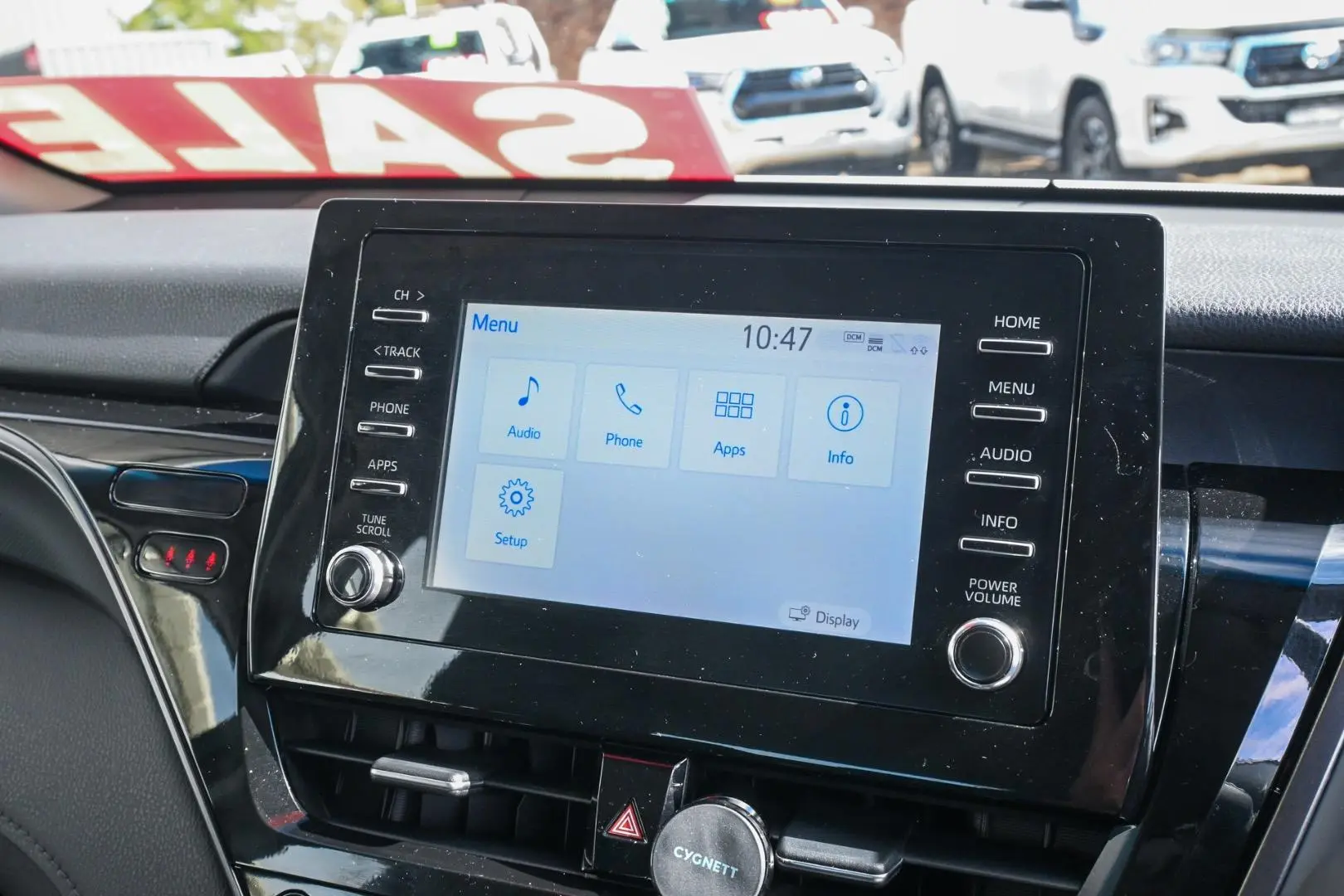 2024 Toyota Camry Gallery Image 17