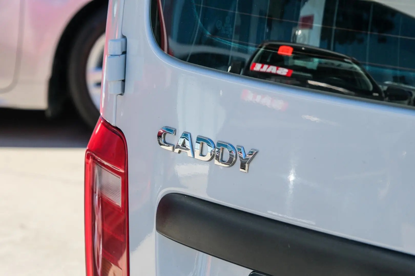 2018 Volkswagen Caddy Gallery Image 20