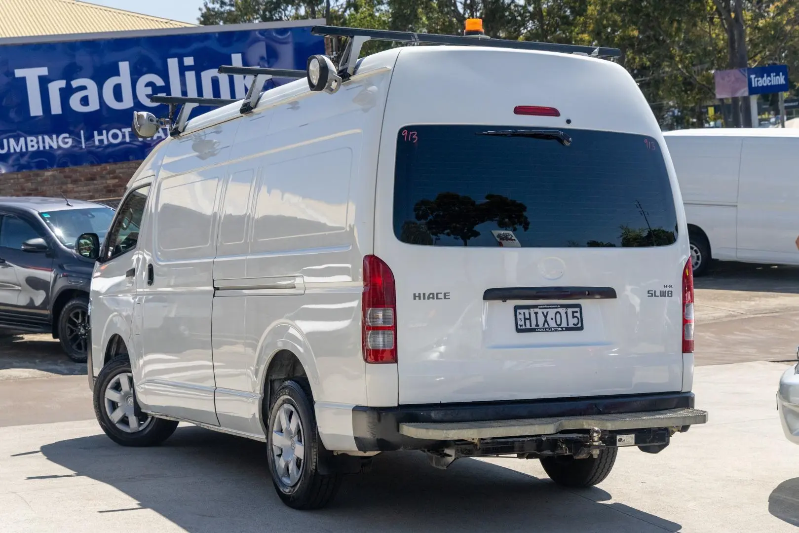 2016 Toyota Hiace Gallery Image 2