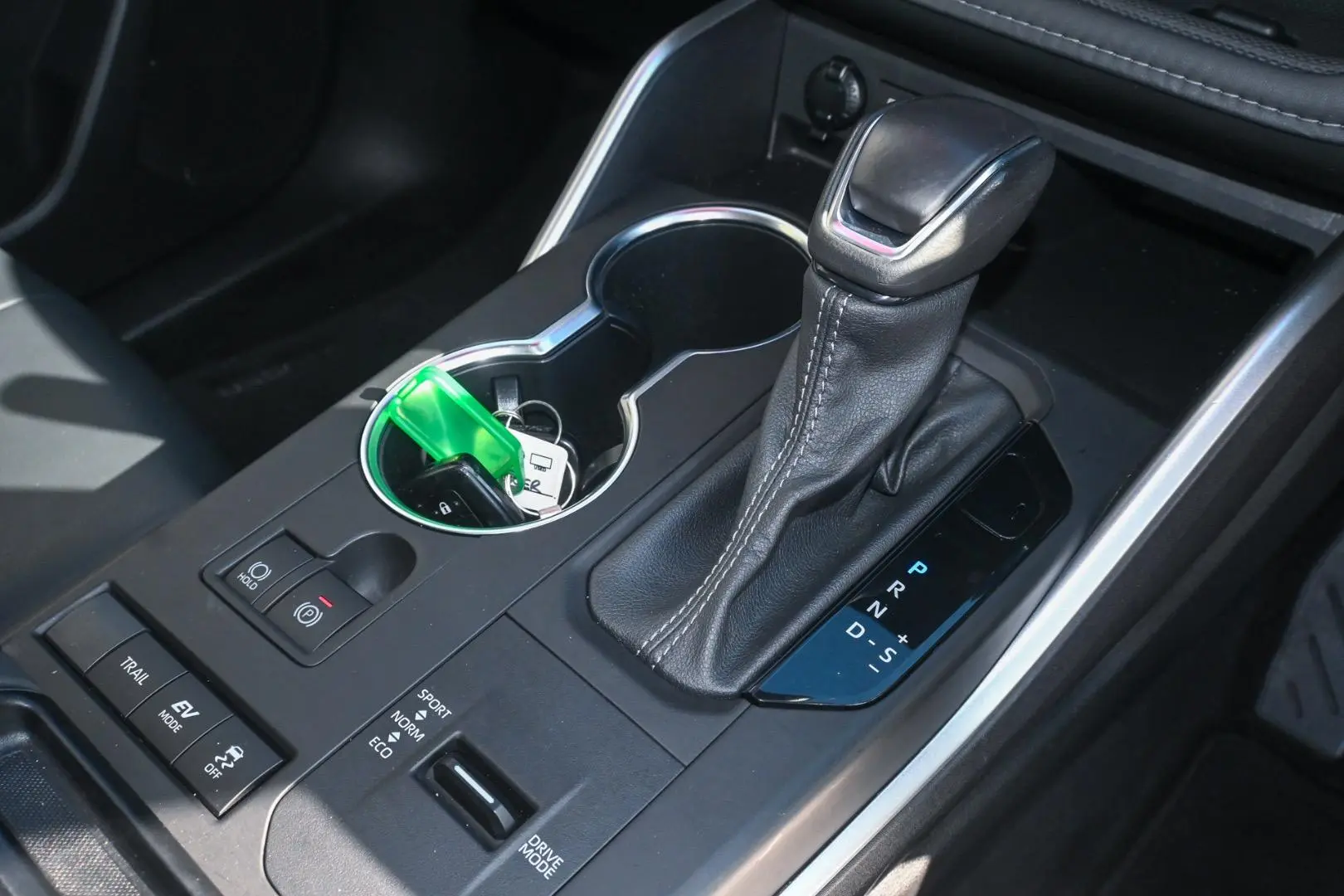 2022 Toyota Kluger Gallery Image 14