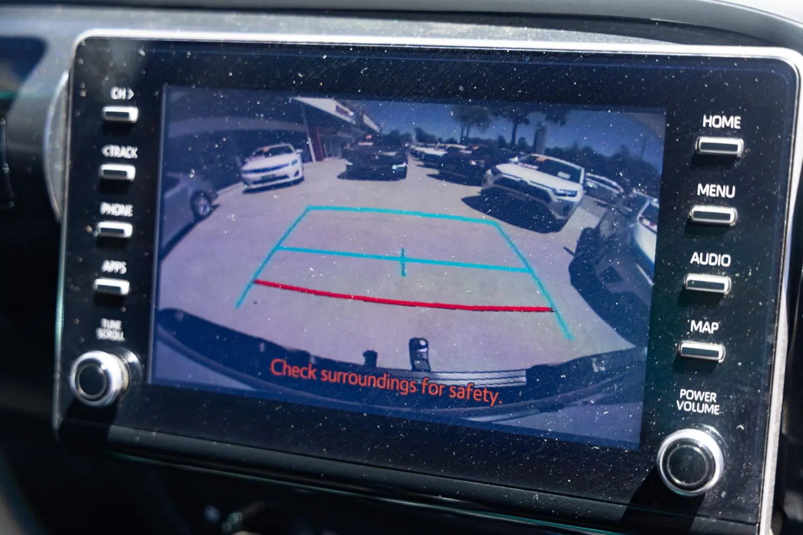 2021 Toyota Hilux Gallery Image 9