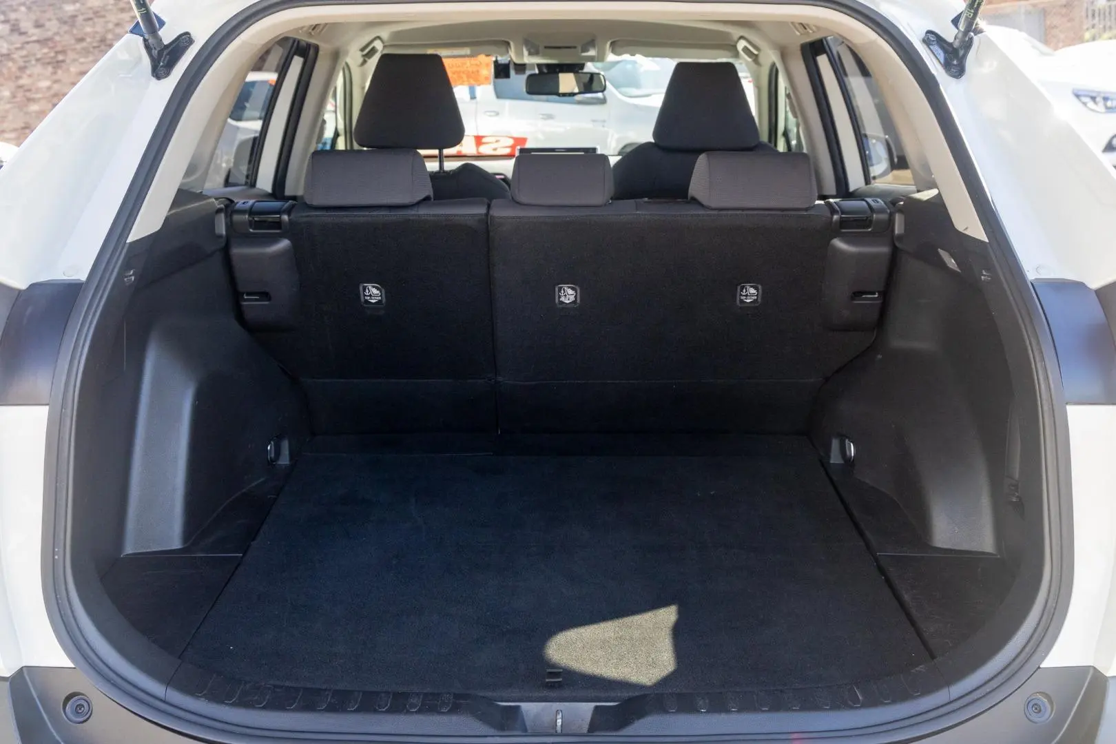 2021 Toyota RAV4 Gallery Image 20