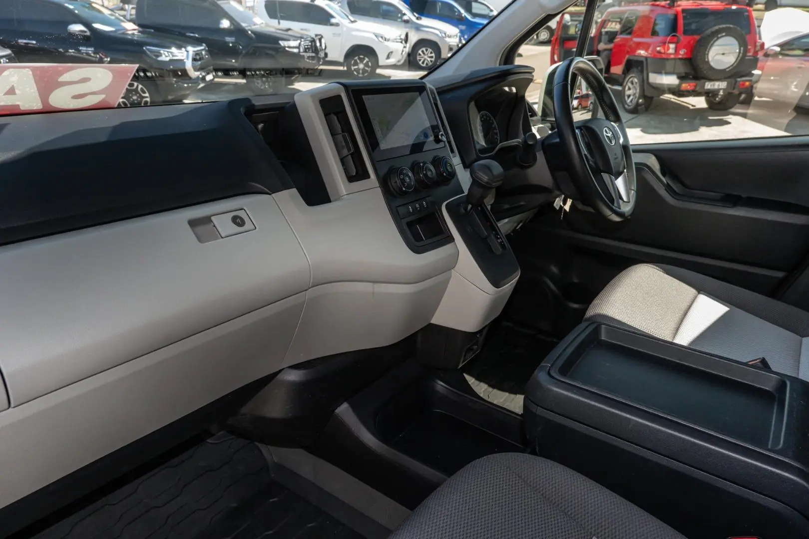 2023 Toyota Hiace Gallery Image 8