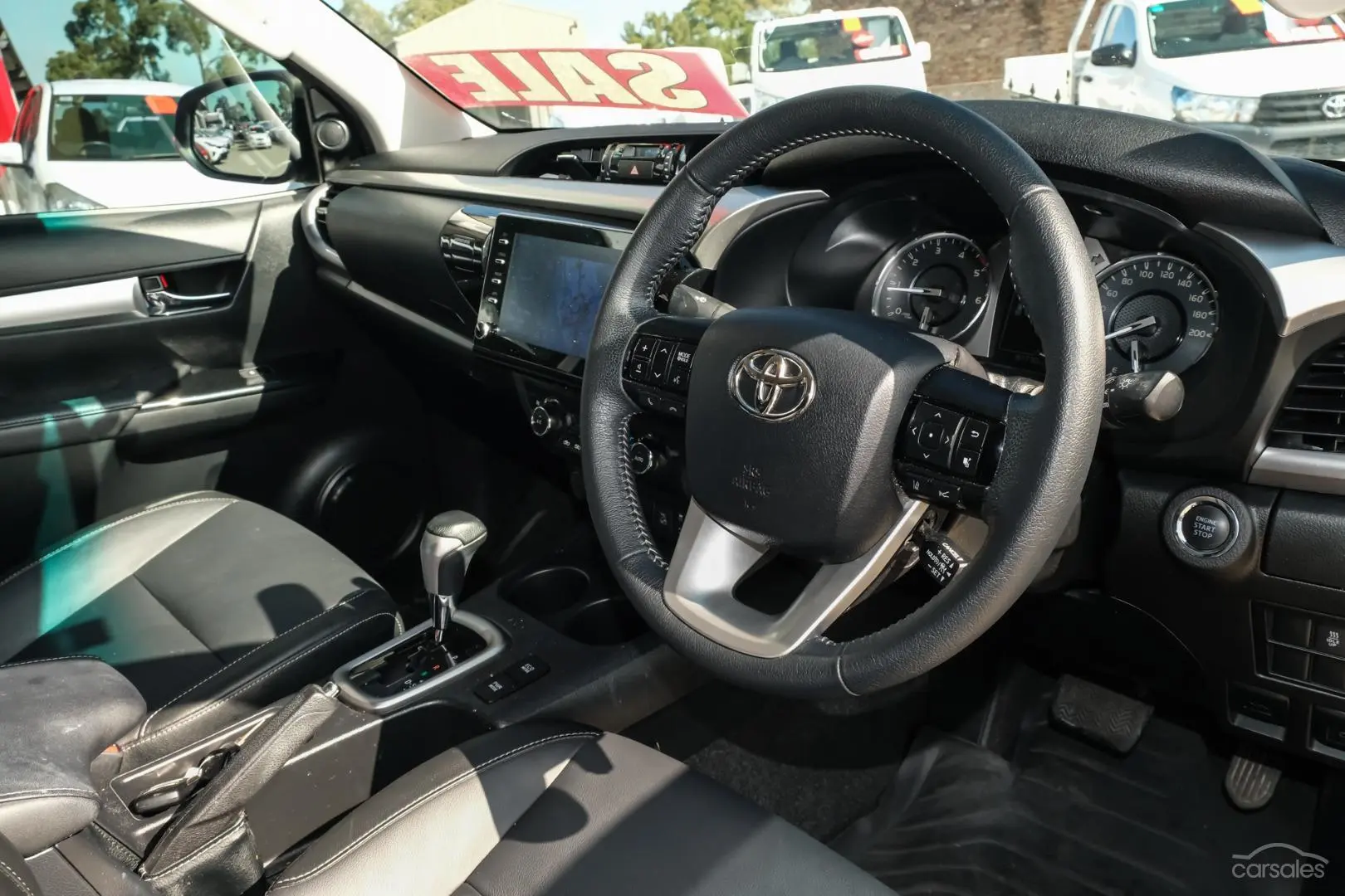 2021 Toyota Hilux Image 7