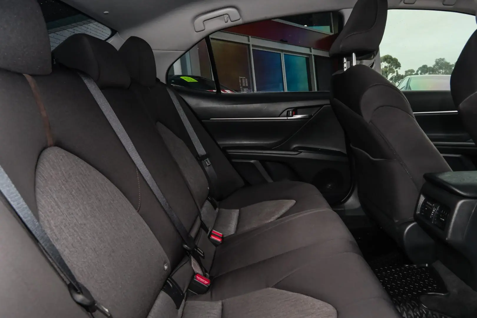 2020 Toyota Camry Gallery Image 8
