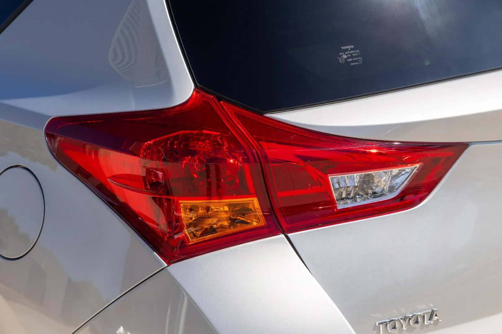 2013 Toyota Corolla Gallery Image 18