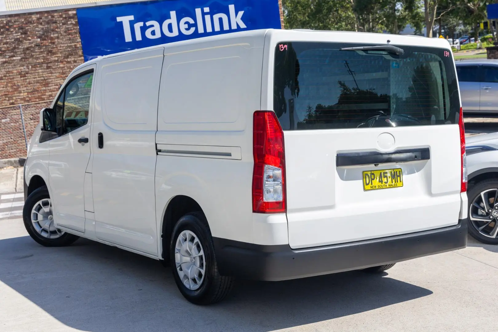 2020 Toyota Hiace Gallery Image 2