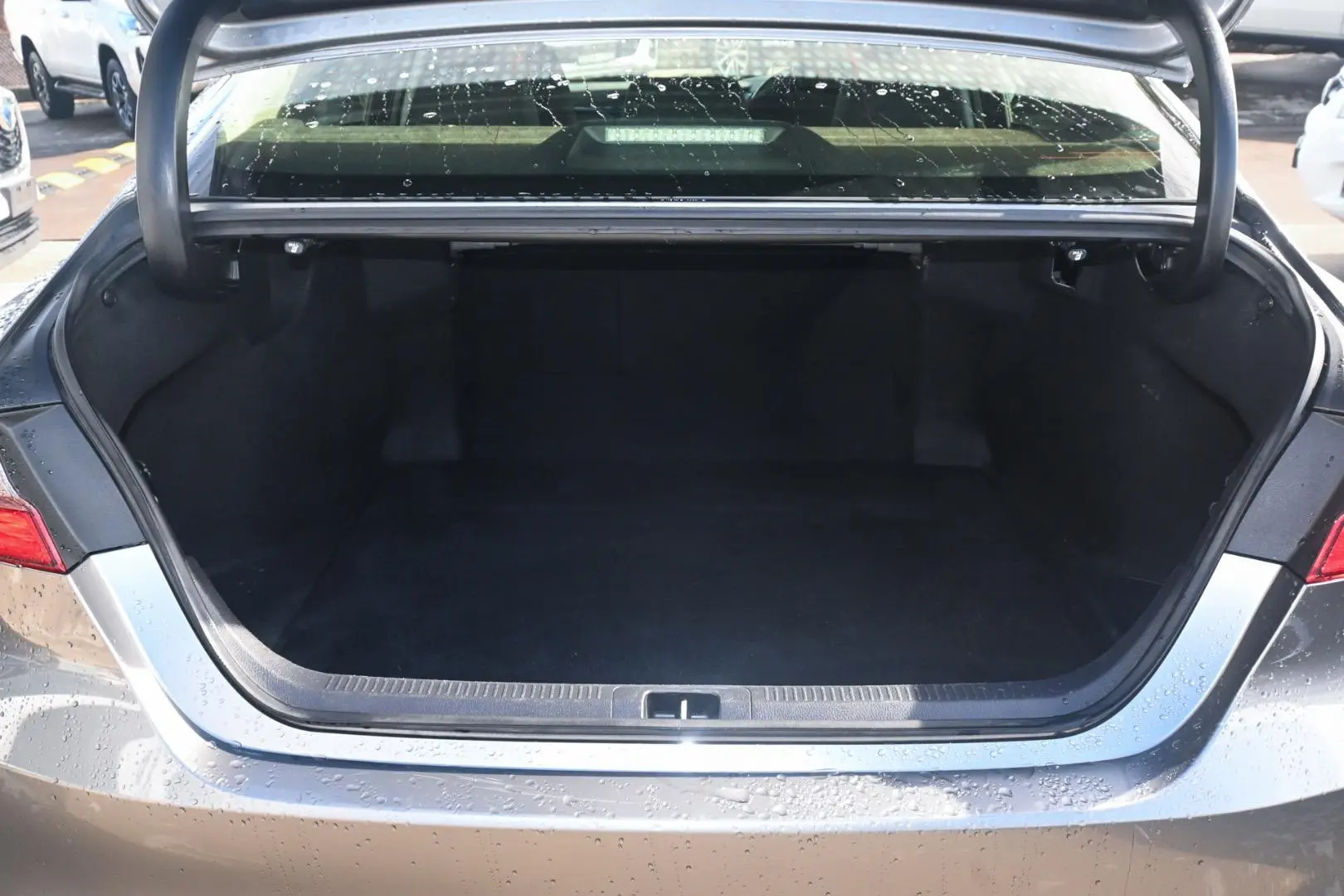 2023 Toyota Camry Gallery Image 21
