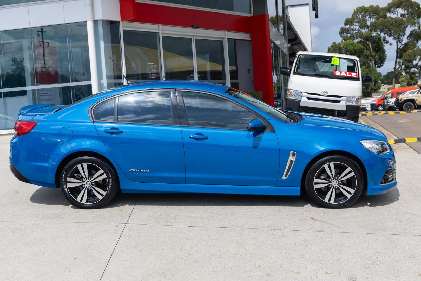 2015 Holden Commodore Gallery Image 3