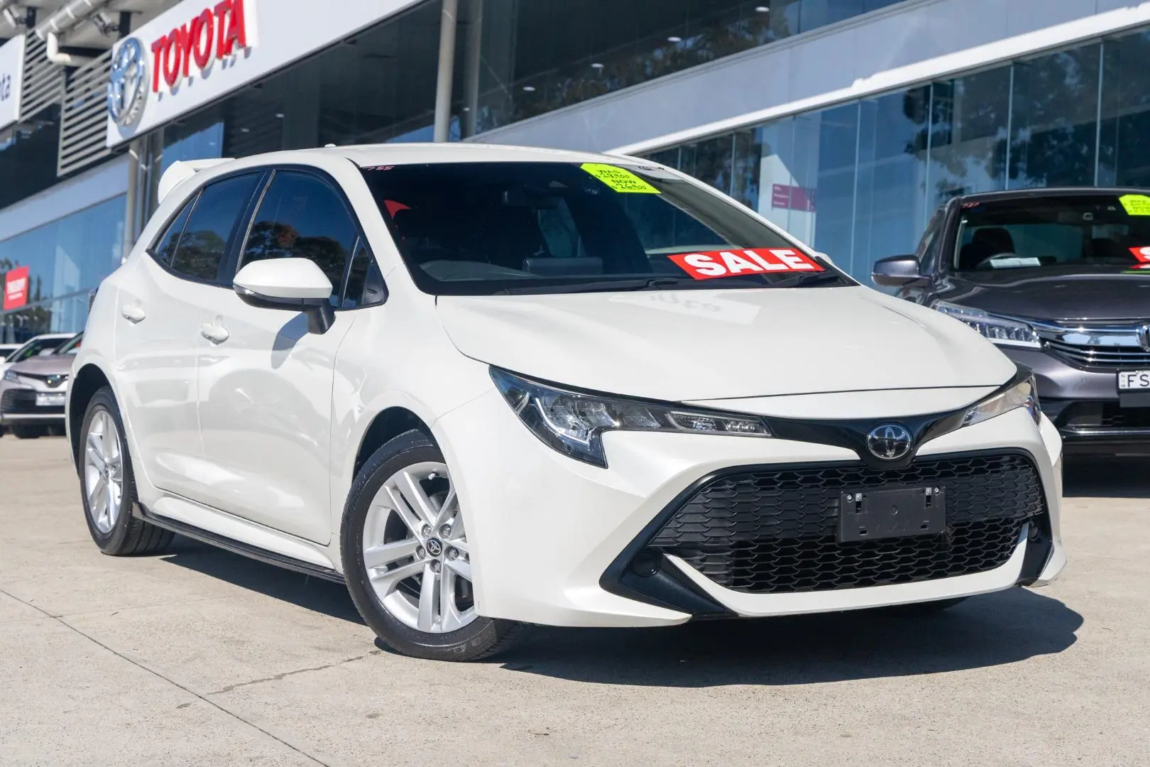 2020 Toyota Corolla Gallery Image 1
