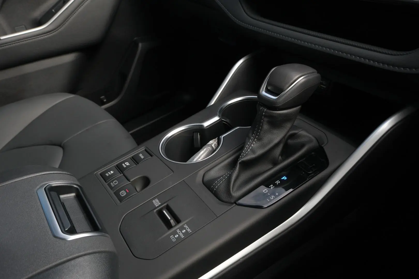 2025 Toyota Kluger Gallery Image 14