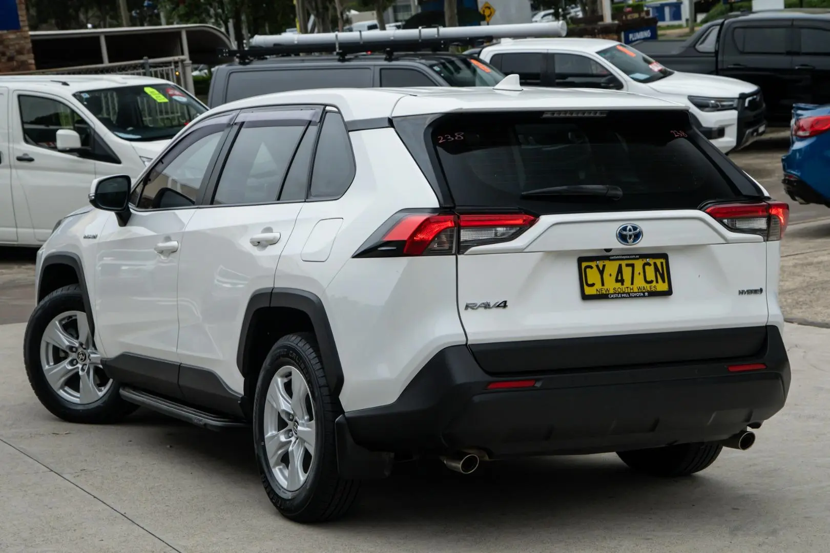 2020 Toyota RAV4 Gallery Image 2