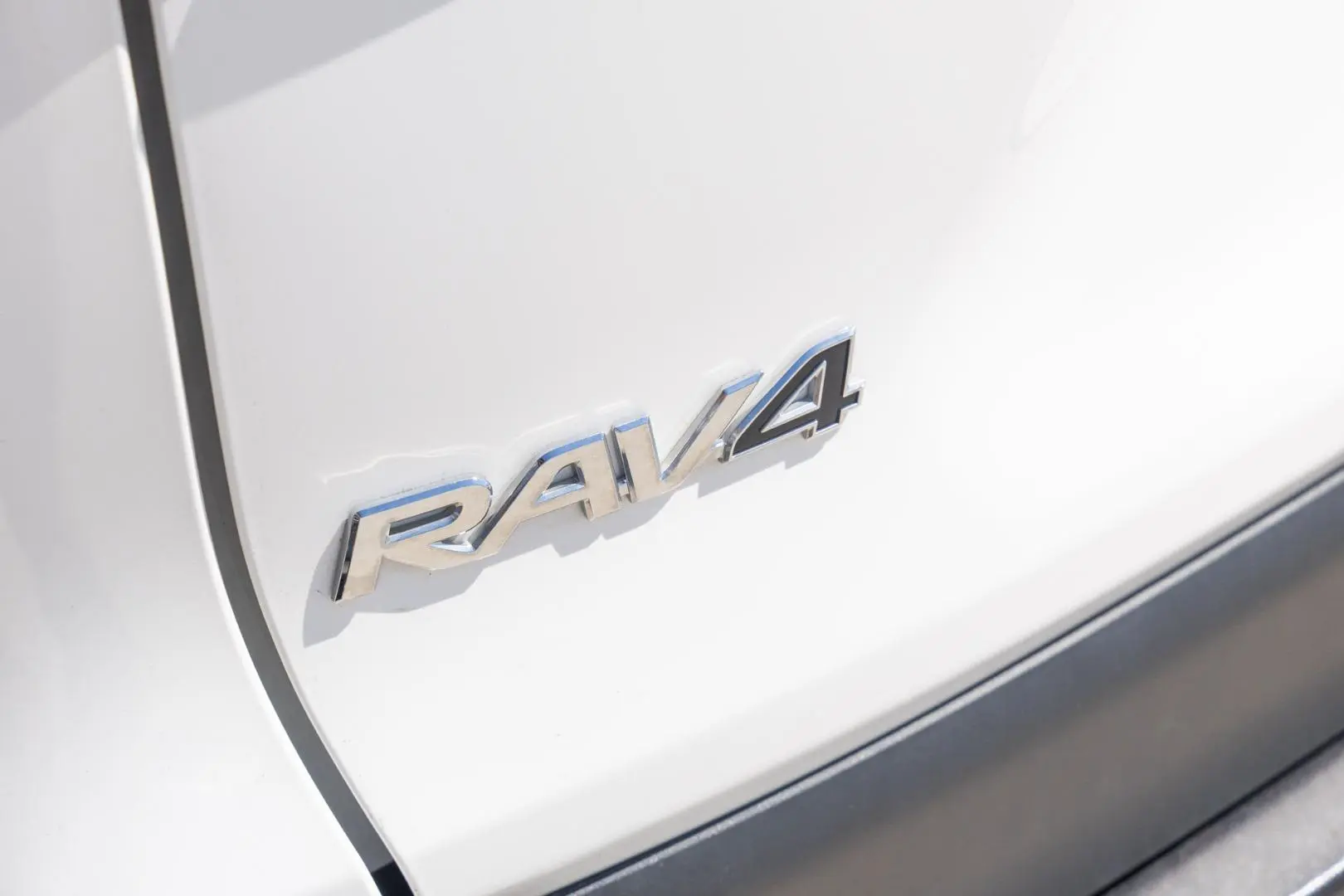 2024 Toyota RAV4 Gallery Image 20