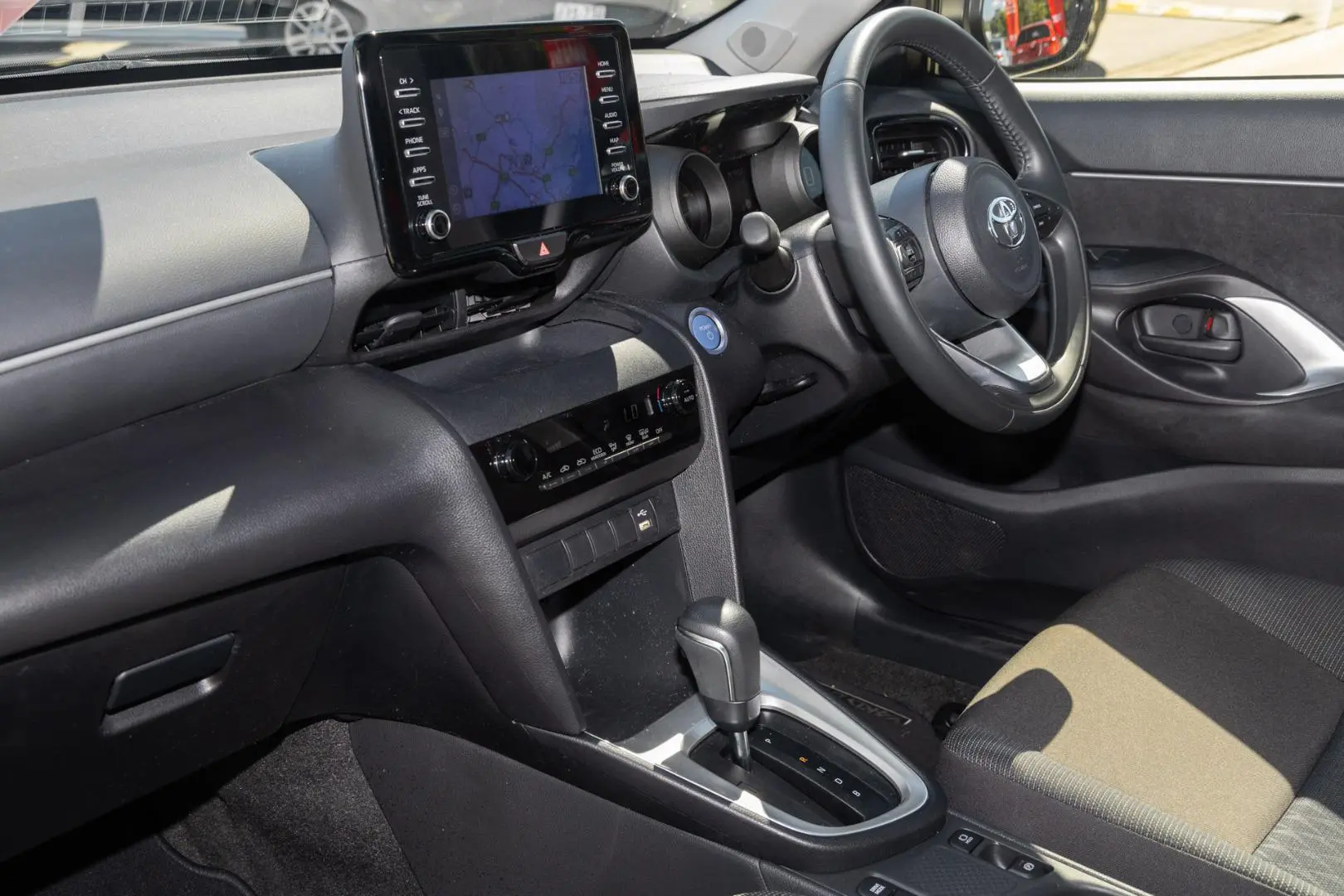 2024 Toyota Yaris Cross Gallery Image 8