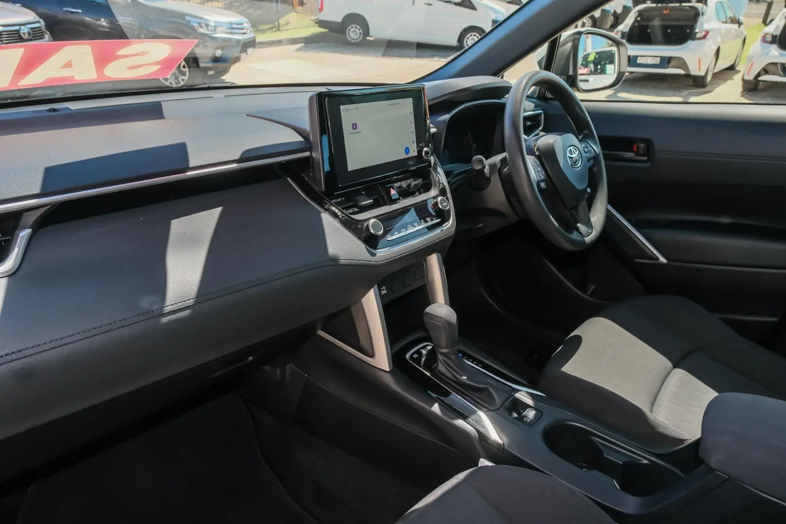 2024 Toyota Corolla Cross Gallery Image 8