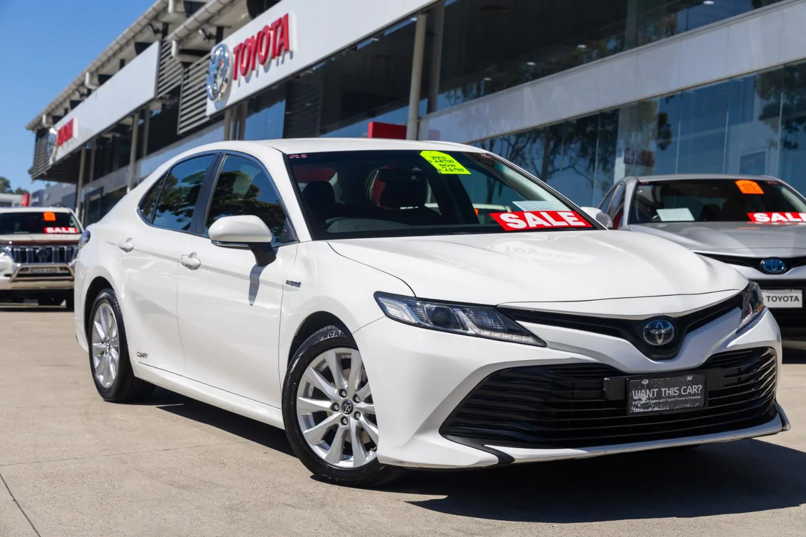 2018 Toyota Camry Gallery Image 1