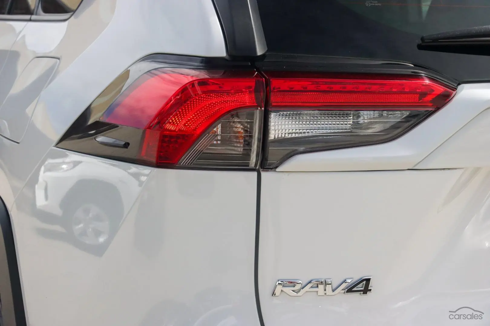 2020 Toyota RAV4 Image 21