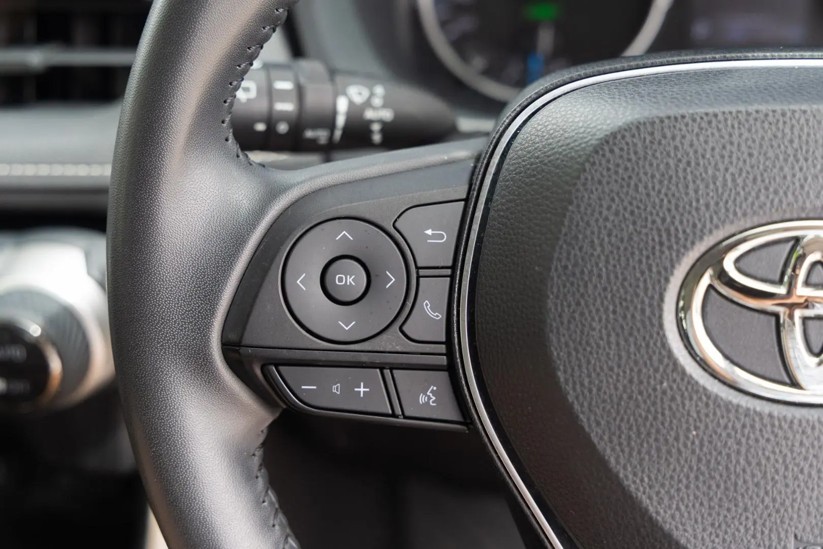 2022 Toyota RAV4 Gallery Image 14