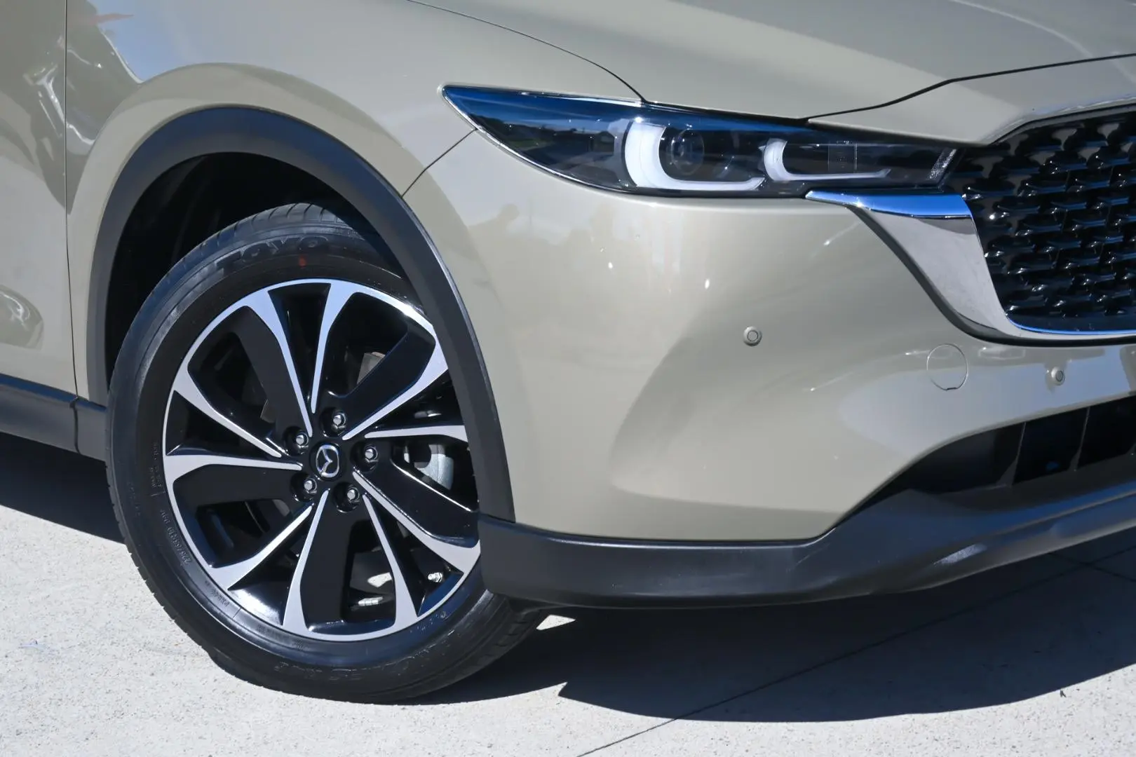 2024 Mazda CX-5 Gallery Image 6