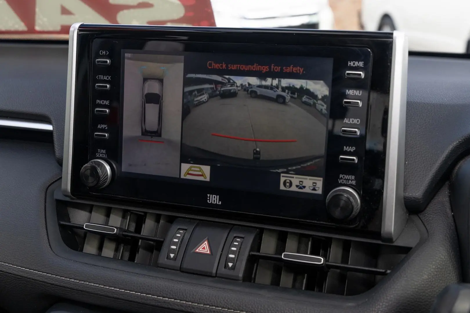 2020 Toyota RAV4 Gallery Image 15