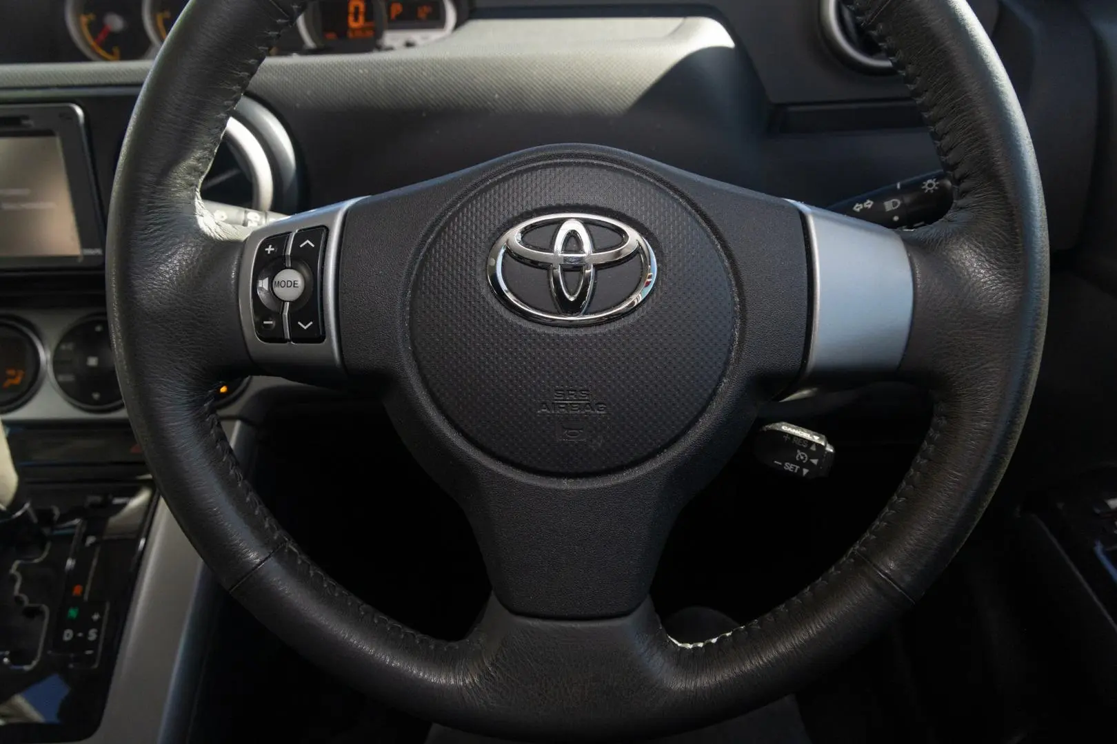 2012 Toyota Rukus Gallery Image 10
