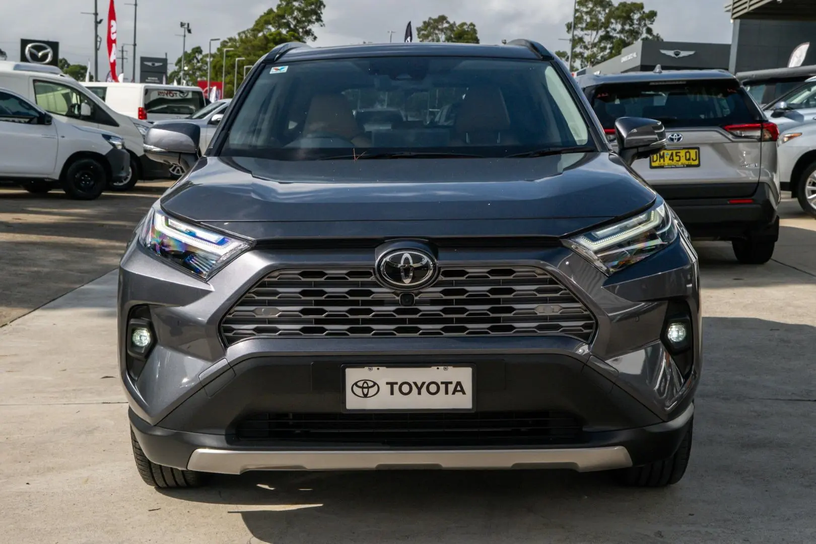 2025 Toyota RAV4 Gallery Image 4